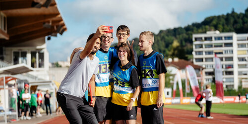 Sportler*innen bei der Leichtathletik Meisterschaft